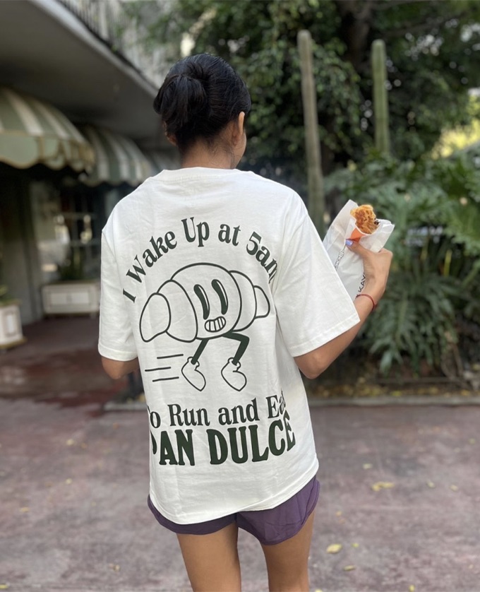 Corredor con playera GUD Sport