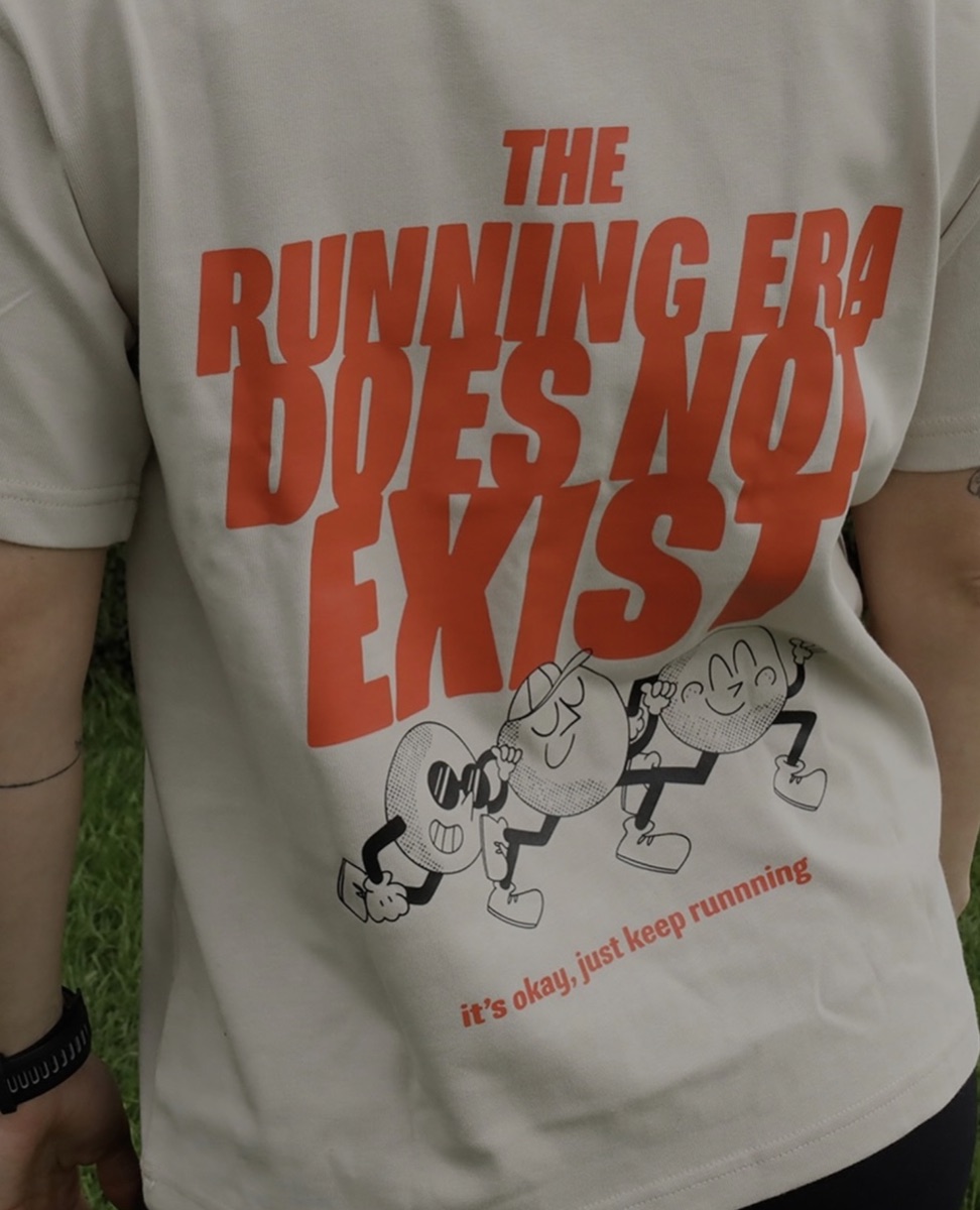 Playera The Running Era Does Not Exist de GUD Sport